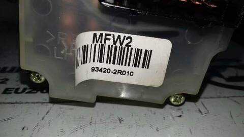 Foto 3ª: Mando Multifuncion Hyundai i30 CLASSIC 116CV 85KW [D4FB] (2010)