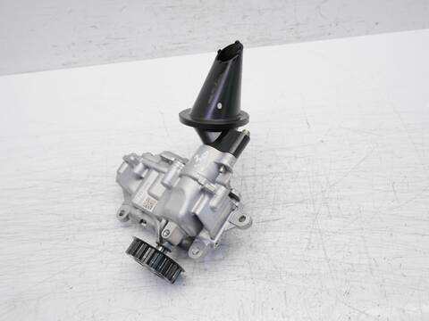 Foto 2ª: Bomba de Aceite Ford Tourneo 105 CV 77KW [YLF6] (2018)
