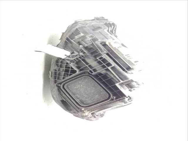 Foto 3ª: Faro Derecho Mercedes Clase A 140 A 180 D 177.003) [OM 608.915 (K9K)] (2018)