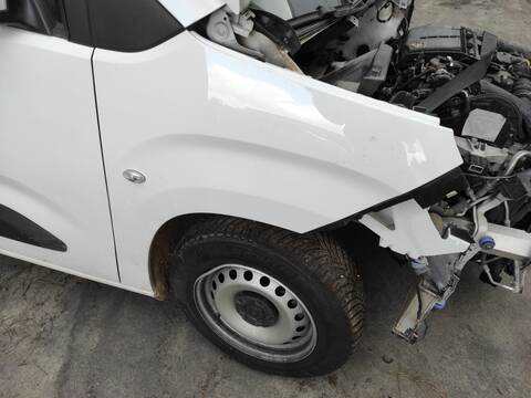 Aleta Delantera Derecha Opel Combo BH02