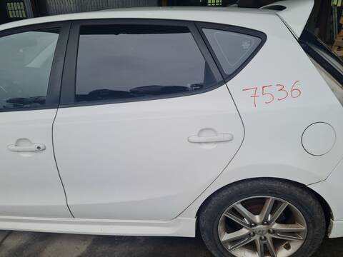 Puerta Trasera Izquierda Hyundai i30 PREMIUM 140CV 103KW