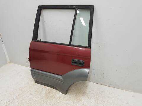 Foto 2ª: Puerta Trasera Izquierda Toyota Land Cruiser TD VX 5-PTAS.) KZJ95) (1996)