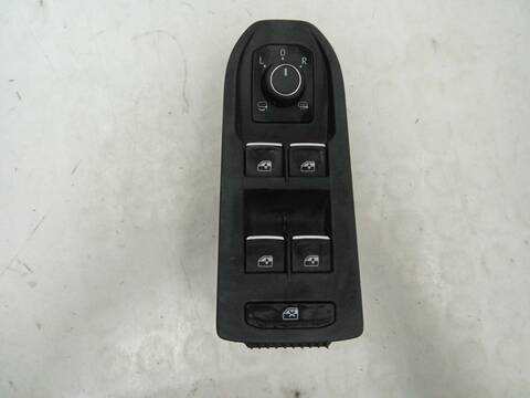 Botonera Elevalunas Volkswagen Golf 2.0 TDI 116CV 85KW