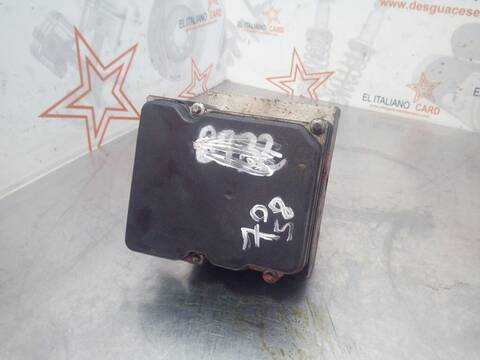 Foto 1ª: Abs Ford Transit FT 300 M CABINA SIMPLE MEDIA 125CV 92KW CAJA ABIERTA [CYRB] (2013)