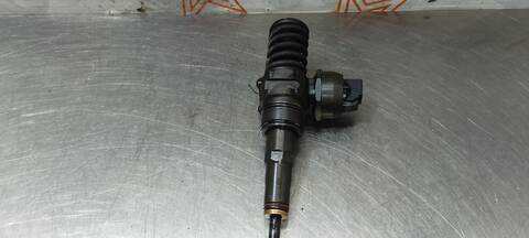 Foto 4ª: Inyectores Volkswagen Touran TRAVELLER 140CV 103KW [BMM] (2007)