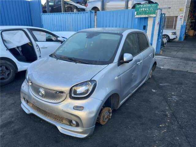 Centralita Motor ECU Smart Forfour 0.9 BÁSICO 66KW (453.044) [0.9 LTR. - 66 KW TURBO CAT]