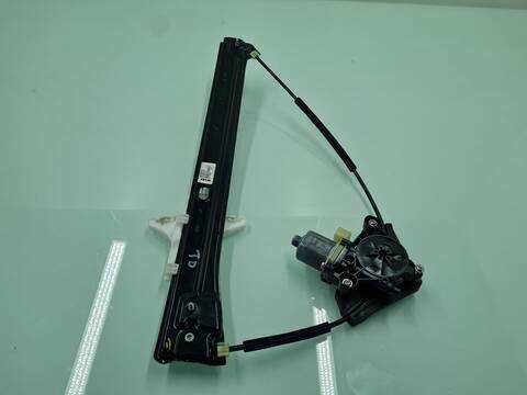 Foto 4ª: Elevalunas Manual Trasero Derecho Volkswagen Touran ADVANCE BMT 150CV 110KW [DTSB] (2021)