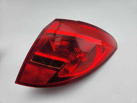 Foto 3ª: Piloto Trasero Derecho Opel Meriva DESIGN EDITION 110CV 81KW [A17DTS] (2014)