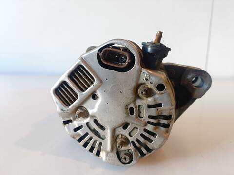 Foto 3ª: Alternador Toyota Land Cruiser V6 GX 5-PTAS.) 178CV (1996)