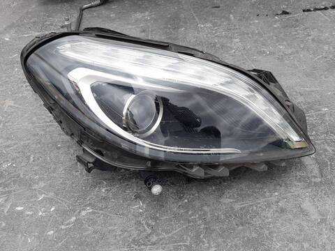 Foto 1ª: Faro Derecho Mercedes Clase B 150 B 180 246.242) 122CV 90KW [270910] (2012)