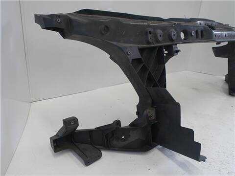 Foto 2ª: Paragolpes Delantero Mercedes Sprinter 2.1 309/311/313/315 CDI 906.631/633/635/637) 150CV 110KW FURGON [D 646.986] (2007)