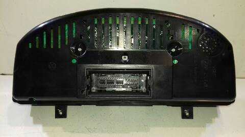 Foto 2ª: Cuadro de Instrumentos Volkswagen Passat 2.0 TDI BERLINA 140CV 103KW [BKP] (2005)