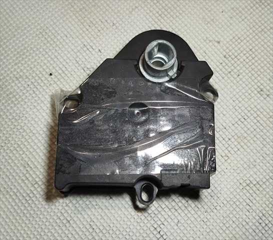 Foto 2ª: Calefacción Mercedes Clase ML 320 3.2 G AUTOMATICO [112 MB] (1999)
