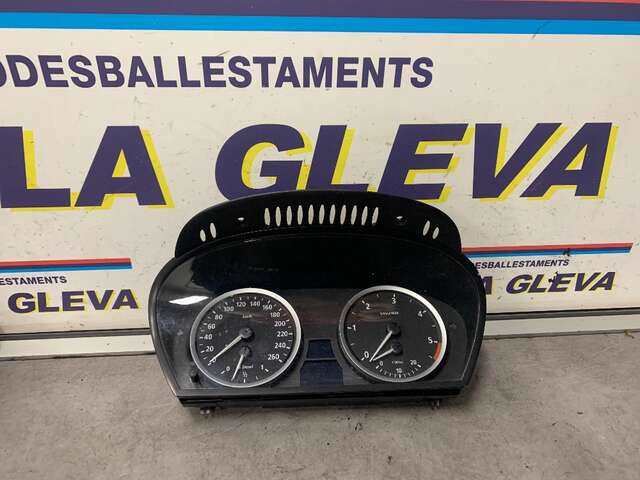 Cuadro de Instrumentos Bmw Serie 5 518 2.5 DI 177CV BERLINA 0CV