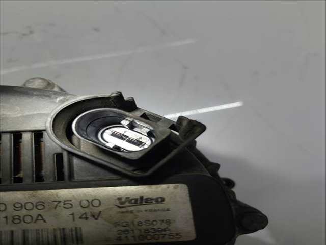 Foto 3ª: Alternador Mercedes Clase C 160 265 CV 195KW [OM642.834] (2011)