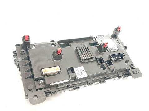 Foto 4ª: Cuadro de Instrumentos Toyota Yaris 1.5 MXPB10) 125CV 92KW [M15A] (2024)