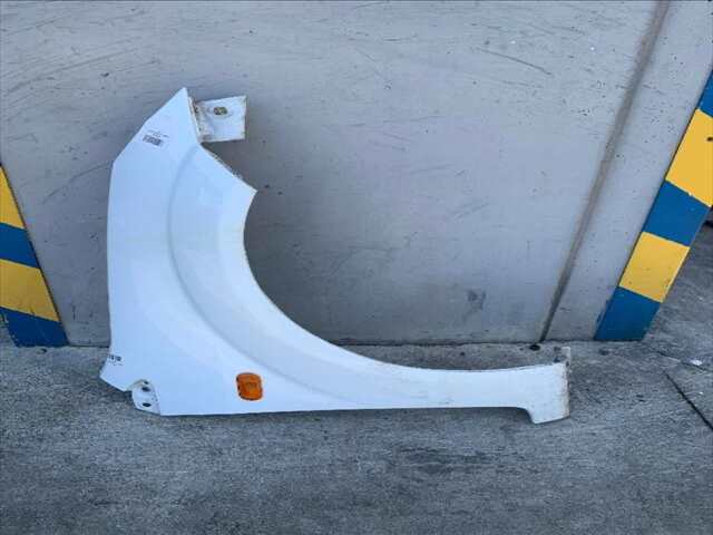 Aleta Delantera Derecha Ford Fiesta 1.4 TDCI68CV 0CV