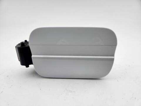 Foto 1ª: Tapa Exterior Combustible Audi A4 35 TDI S LINE 4P) BERLINA 163CV 120KW [DTNA] (2024)