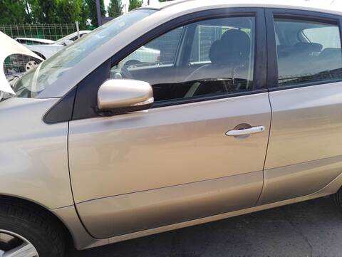 Foto 2ª: Puerta Delantera Izquierda Renault Koleos BOSE EDITION 150CV 110KW [M9RX8] (2013)