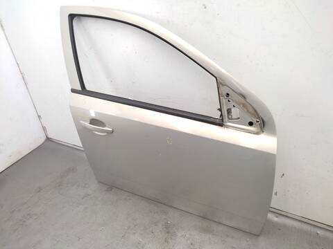Foto 2ª: Puerta Delantera Derecha Opel Astra 1.7 CDTI L35) 101CV 74KW [Z17DTH] (2005)