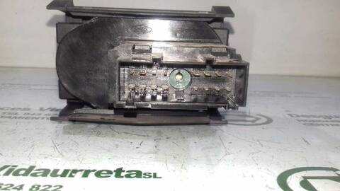 Foto 2ª: Mando Luces Ford Kuga 2.0 TDCI CAT 136CV 100KW [G6DG] (2009)