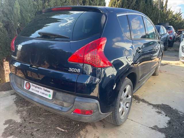 Foto 2ª: Piloto Trasero Derecho Peugeot 3008 1.6 HDI 110cv [9HR 9H05] (2011)