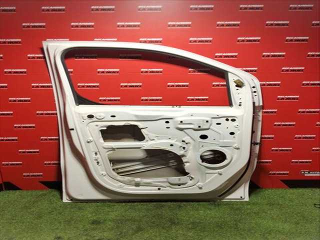 Foto 3ª: Puerta Delantera Izquierda Citroen Jumpy CONTROL M BLUE-HDI FAP 122CV 90KW FURGON [AHK / DW10FE] (2020)