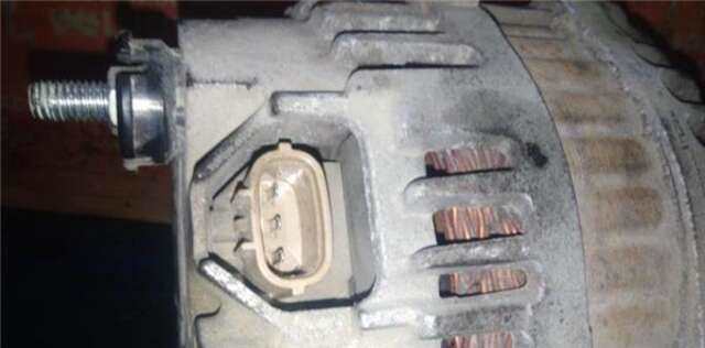 Foto 3ª: Alternador Nissan Qashqai 1.6 I [HR16DE]