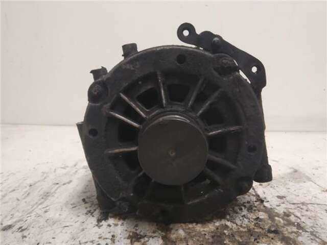 Foto 1ª: Alternador Mercedes Clase E 180 3.2 CDI (197 CV)