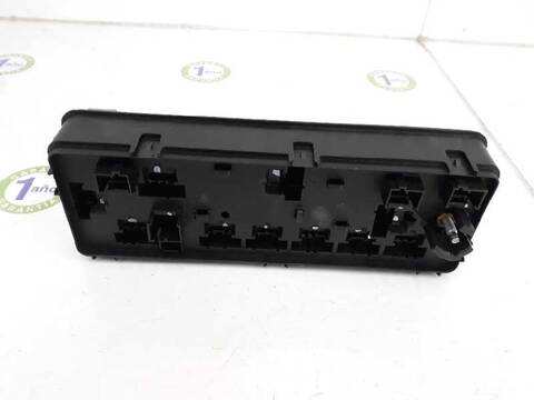 Foto 3ª: Caja Reles Fusibles Land Rover Range 4.4 SDI 340CV [448DT] (2013)