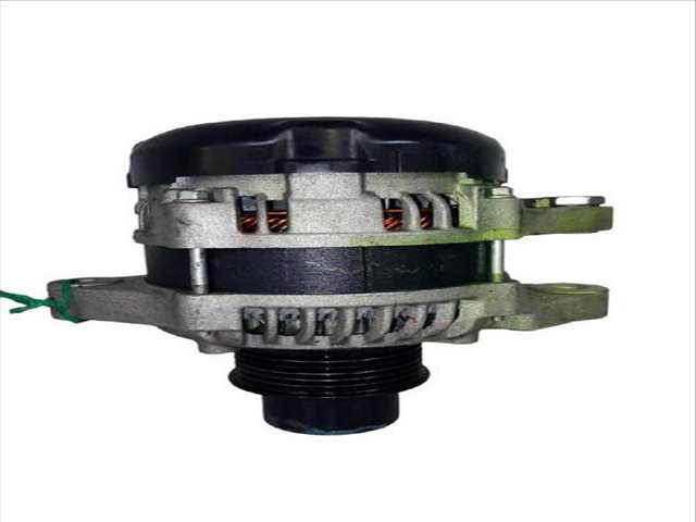 Alternador Toyota Aygo 1.0 KGB40)