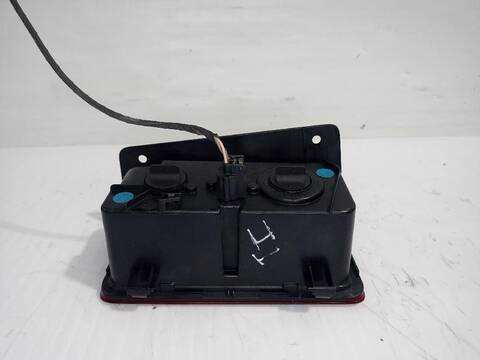 Foto 2ª: Faro Antiniebla Trasero Izquierdo Renault Trafic L1H1 2 7T 95CV [R9M413] (2014)