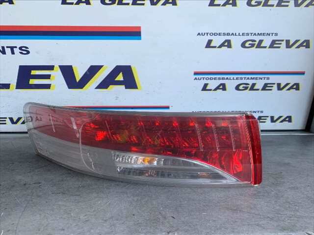 Piloto Trasero Izquierdo Toyota Avensis 1.8 16V147CV 0CV