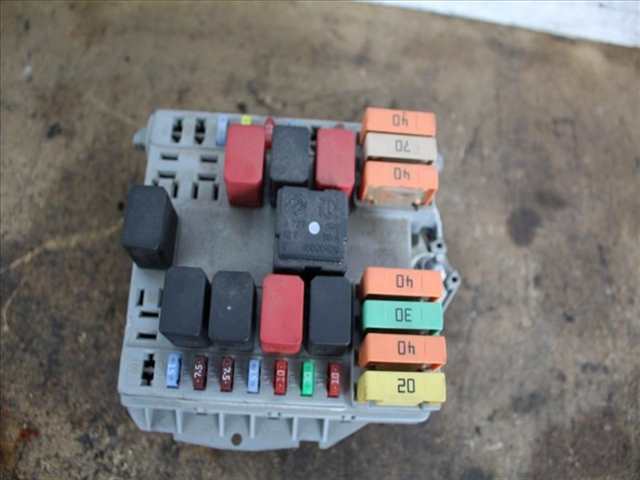 Caja Reles Fusibles Fiat Doblo 1.9 JTD