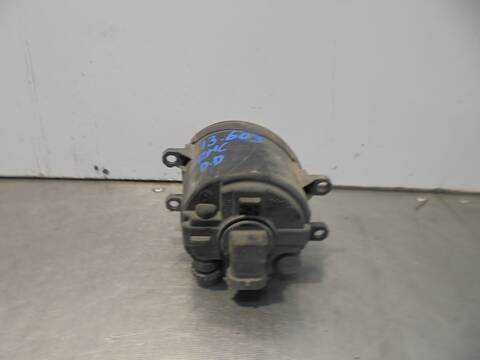 Foto 2ª: Faro Antiniebla Delantero Derecho Toyota Prius 1.8 16V CAT HIBRIDO) 99CV 73KW [2ZR] (2011)