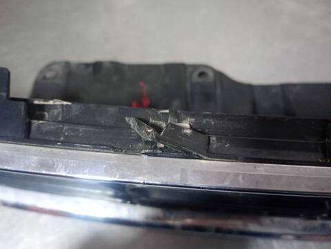 Foto 2ª: Rejilla Delantera Mini Countryman COOPER SD ALL4 143CV 105KW [N47C20A] (2013)