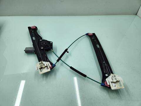 Foto 2ª: Elevalunas Eléctrico Delantero Derecho Bmw Serie 1 114 116D 116CV 85KW [B37D15A] (2016)