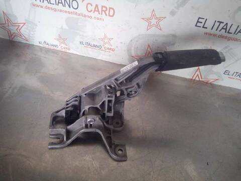 Foto 2ª: Freno de Mano Ford Focus TITANIUM 125CV 92KW [M1DD] (2015)