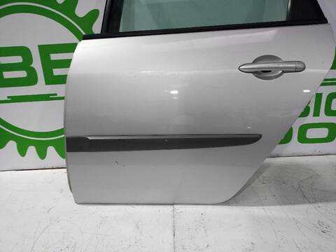 Foto 2ª: Puerta Trasera Izquierda Renault Scenic 1.9 DCI DIESEL 131CV [F9Q818] (2003)