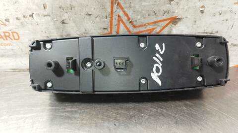 Foto 2ª: Botonera Elevalunas Mercedes Clase ML 320 3.0 CDI W164) 224CV 165KW 164.122) [OM642940] (2006)