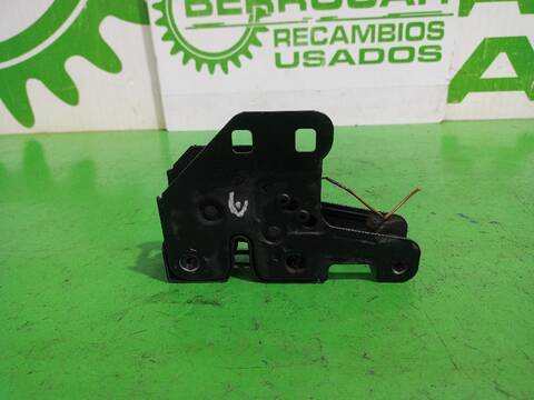 Foto 2ª: Cerradura Capot Audi A4 2.5 TDI 120KW) 163CV (2000)