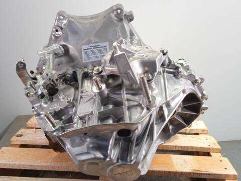 Foto 3ª: Caja Cambios Mazda 3 2.0 SKYACTIV-G M HYBRID HATCHBACK 122CV 90KW [PEXN] (2023)