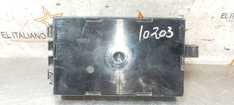 Foto 2ª: Centralita Motor ECU Renault Trafic L1H1 CAJA CERRADA CORTO 82CV 60KW [D-F9Q U7] (2005)