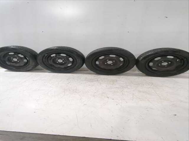 Foto 2ª: Juego LLantas Seat Arosa 1.4 TDI 75CV [AMF] (1997)