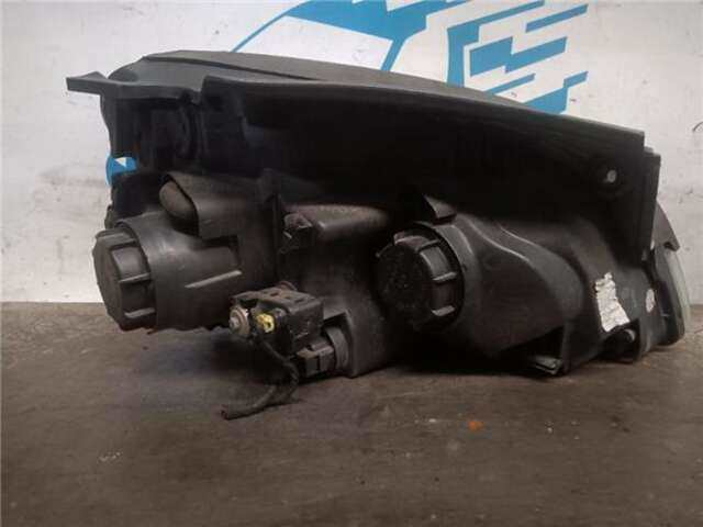 Foto 2ª: Faro Izquierdo Kia Carens 2.0 CRDI 140 [D4EA]