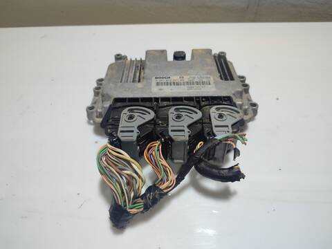 Centralita Motor ECU Renault Scenic VERSION INDEFINIDA JM)