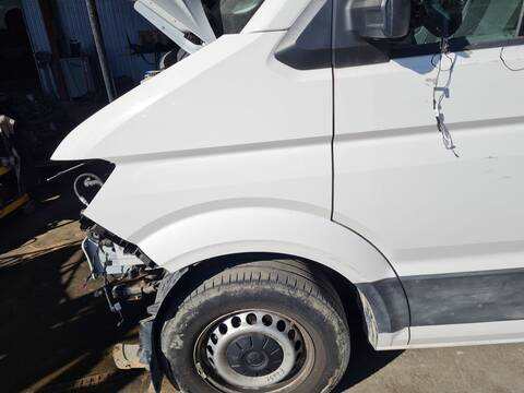 Foto 1ª: Aleta Delantera Izquierda Volkswagen Crafter 35 FURGON BM TN FWD 140CV 103KW [DNAE] (2024)