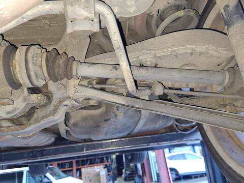 Transmision Trasera Derecha Bmw Serie 3 315 318 CI COUPE 143CV 105KW