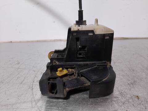 Cerradura Puerta Delantera Izquierda Renault Clio AUTHENTIQUE 58CV 43KW