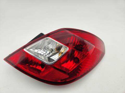Foto 1ª: Piloto Trasero Derecho Opel Corsa CATCH ME 75CV 55KW [Z13DTJ] (2010)